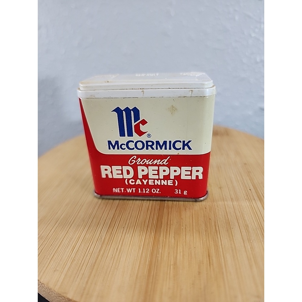Vintage McCormick Red Pepper Spice Tin Decor‎